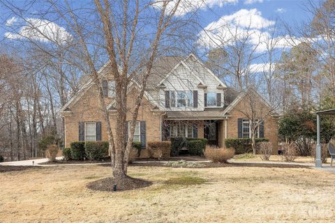 2409 Valelake Road sold home in The Glades At Windswept Cove, York, SC