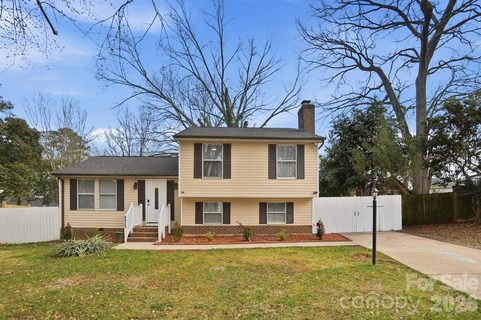 6621 Piney Path Road sold home in Tamaron, Charlotte, NC