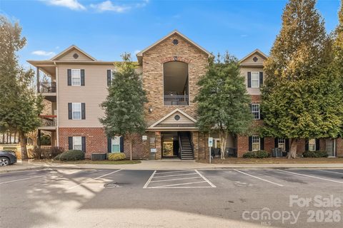 213 Appeldoorn Circle