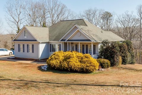 Homes in Ruth Ridge, Rutherfordton