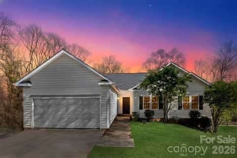 11608 Long Forest Drive sold home in Eastfield, Charlotte, NC