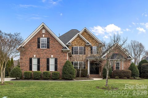 6120 Four Wood Drive sold home in Emerald Lake, Matthews, NC