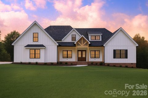 348 Triple Ponds Court sold home in Edmunds Farm, Clover, SC