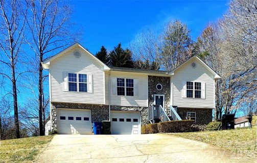 1609 Indian Springs Drive sold home in Indian Springs, Conover, NC