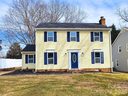 8201 Meadowdale Lane sold home in Charlotte, SC