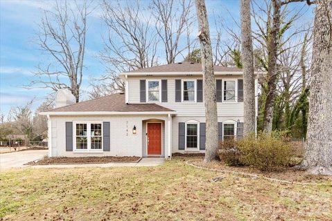 7142 Cardigan Avenue sold home in Eastbrook Woods, Charlotte, NC