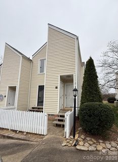 220 Wildwood Drive pending home in Eastwood Village, Salisbury, NC