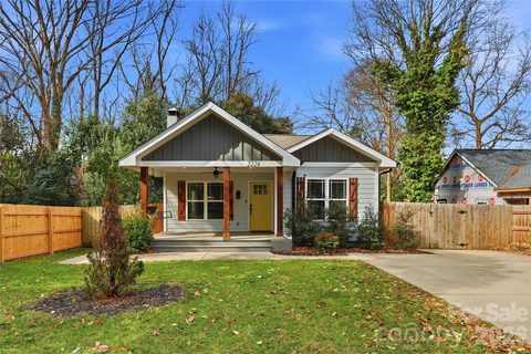 2224 Weyland Avenue