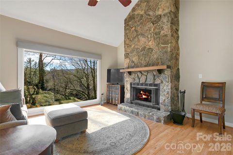 150 Racquet Club Villas Drive