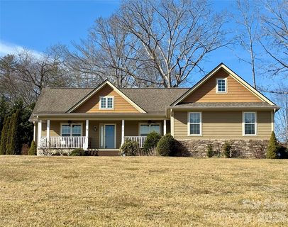 72 River Breeze Lane sold home in Waters Edge, Etowah, NC