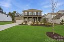 607 Southstone Drive sold home in Matthews, SC
