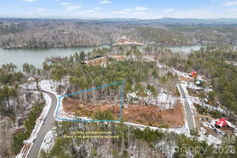 1144 Lakeside Way active home in Waterside, Valdese, NC