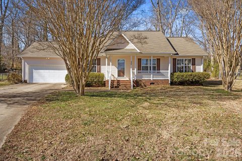 A home in Chinaberry Place