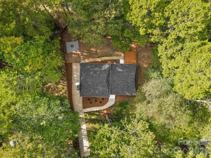 509 Selkirk Place sold home in Heritage Woods East, Charlotte, NC