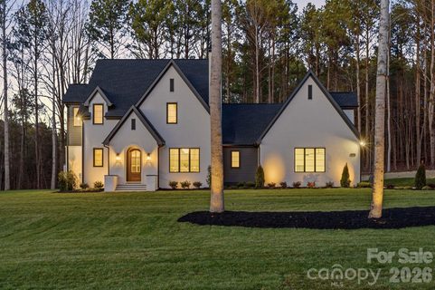 Previously sold for $1,449,000