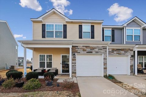 15249 Wrights Crossing Drive sold townhome in Wrights Crossing, Charlotte, NC