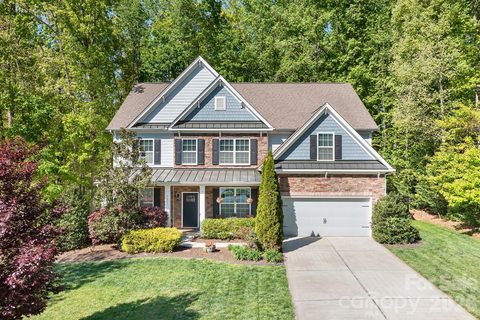 7311 Snowbird Court sold home in Red Oak Estates, Mint Hill, NC