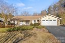 32 Stone House Road sold home in Hendersonville, SC