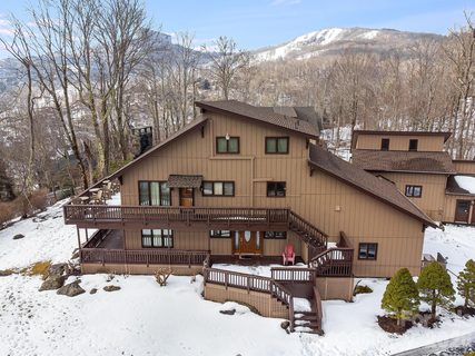 A home in West Highlands