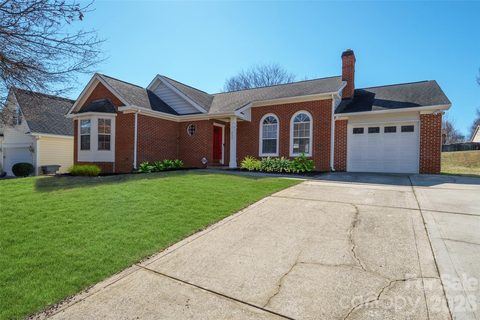 833 Brattleboro Court sold home in McDowell Meadows, Charlotte, NC