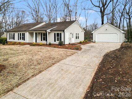 8207 Schooner Lane sold home in Settlers Landing, Charlotte, NC