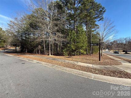 16213 Monnet Place Court pending home in Montreux, Charlotte, NC