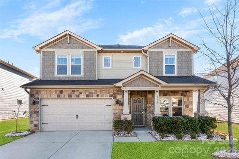 12417 Stoneybrook Station Parkway sold home in Stoneybrook Station, Huntersville, NC