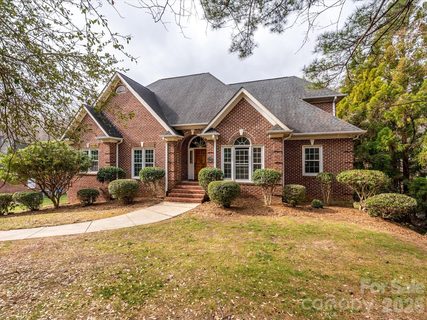 5935 Providence Glen Road