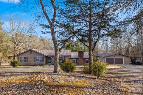123 Sandy Creek Drive sold home in Ferguson Estates, Gastonia, NC