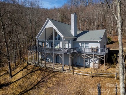 Homes in Walnut Creek, Waynesville