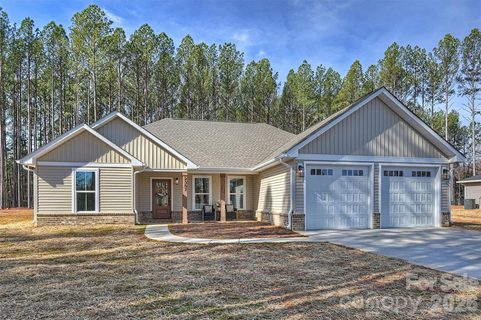 2307 Lee Lawing Road sold home in North Pines, Lincolnton, NC