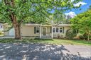 405 Deerfield Court sold home in Hendersonville, SC