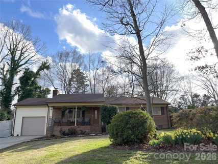120 General Pemberton Street sold home in Stonewall Jackson Park, Stanley, NC