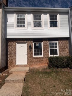 7539 Holly Grove Court sold townhome in Holly Grove, Charlotte, NC