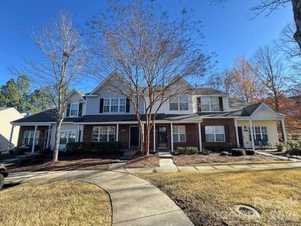 16875 Greenlawn Hills Court sold home in The Townes At Old Stone Crossing, Charlotte, NC