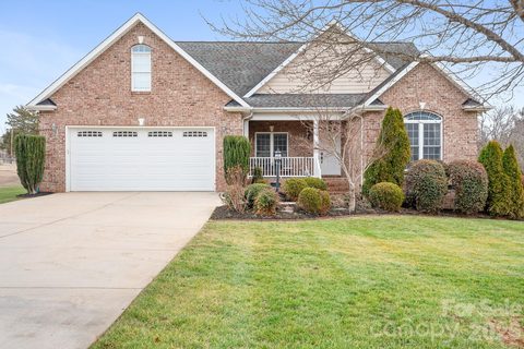 129 Postell Drive sold home in Shadow Wood Estates, Statesville, NC