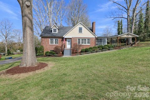 216 31st Avenue sold home in Fairview Park, Hickory, NC