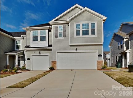 5608 Axil Lane active townhome in Cheyney, Charlotte, NC