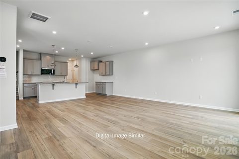 1122 Vibrant Road
