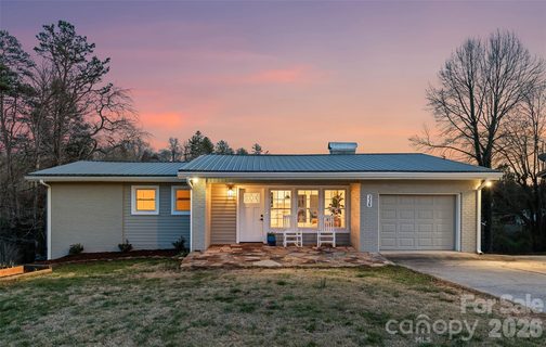 338 Hawthorne Drive sold home in Pisgah Heights, Brevard, NC