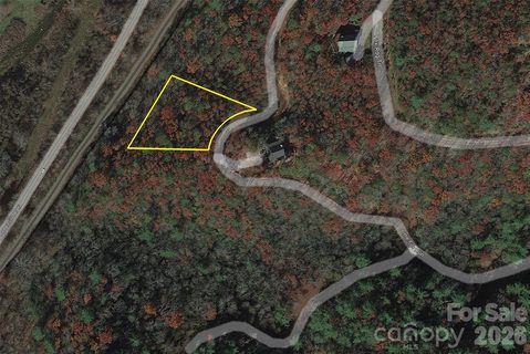 0 Little Fox Run active home in Fox Ridge, Marion, NC