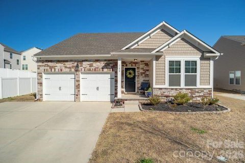 1196 Cavalier Lane sold home in Layton Forest, Rock Hill, SC