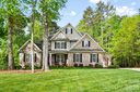 13326 Fairington Oaks Drive sold home in Mint Hill, SC