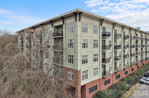 Previously sold for $370,000