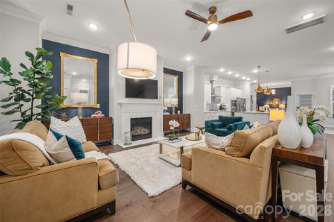 Previously sold for $700,000