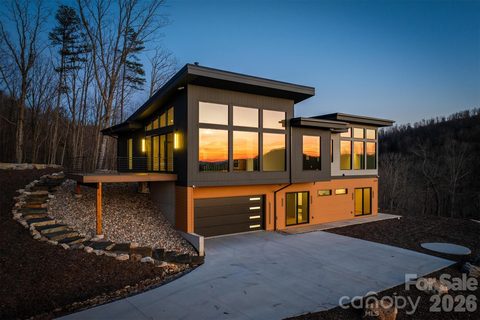 Homes in Grandview Peaks, Nebo