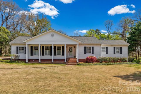 351 Country Club Drive sold home in Country Club Estates, Rock Hill, SC