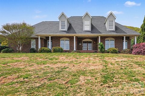 1021 Horse Rock Road sold home in Baker Mountain Estates, Hickory, NC