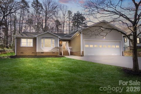 4437 Lake Shore Road