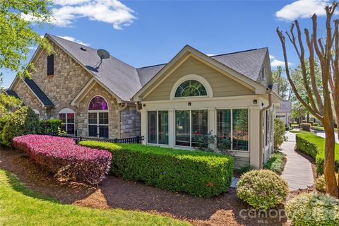 768 Ledgestone Court sold condo in Stonecrest Villas Of Tega Cay, Tega Cay, SC